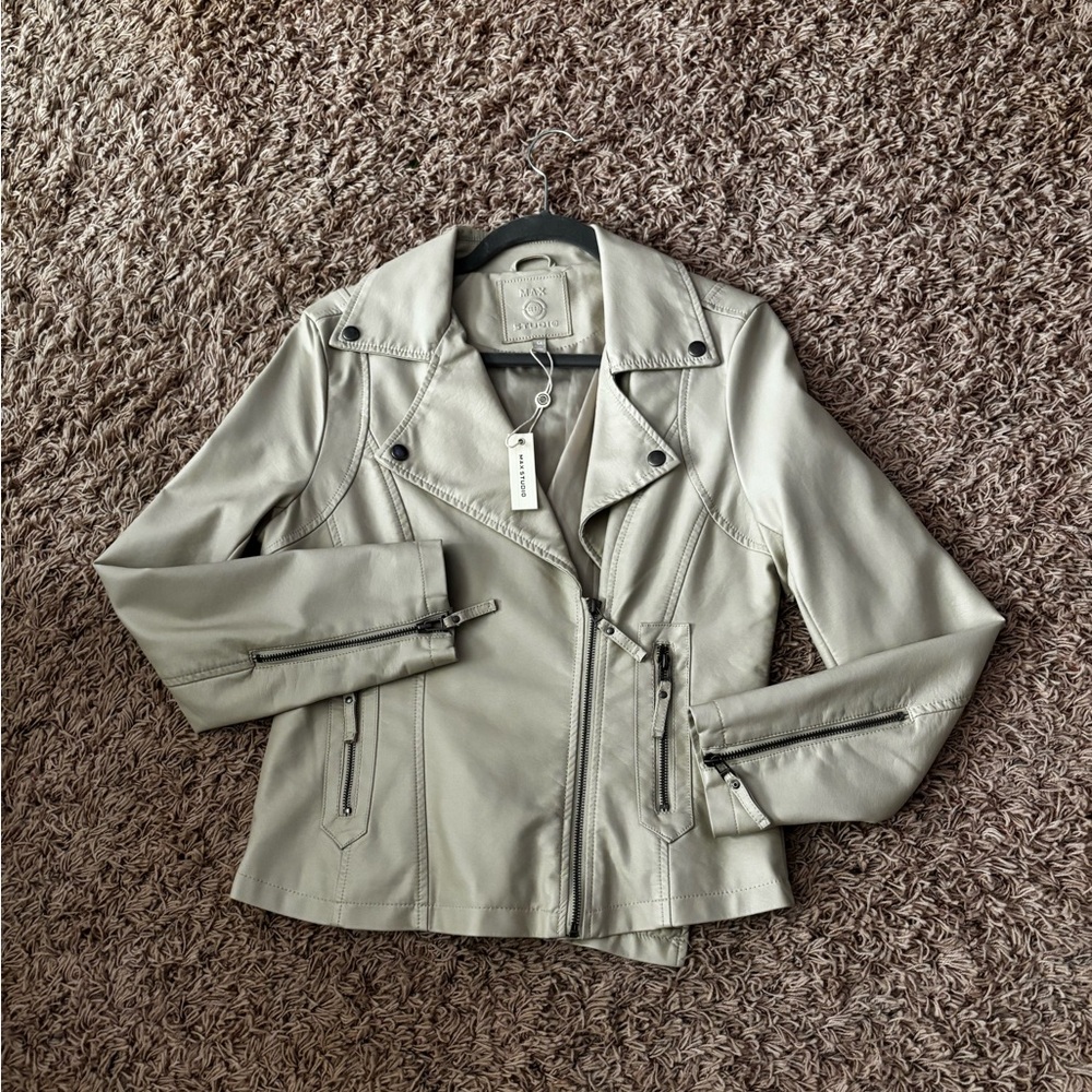 NWT Women’s Faux Leather Max Studio Cream Jacket - Medium